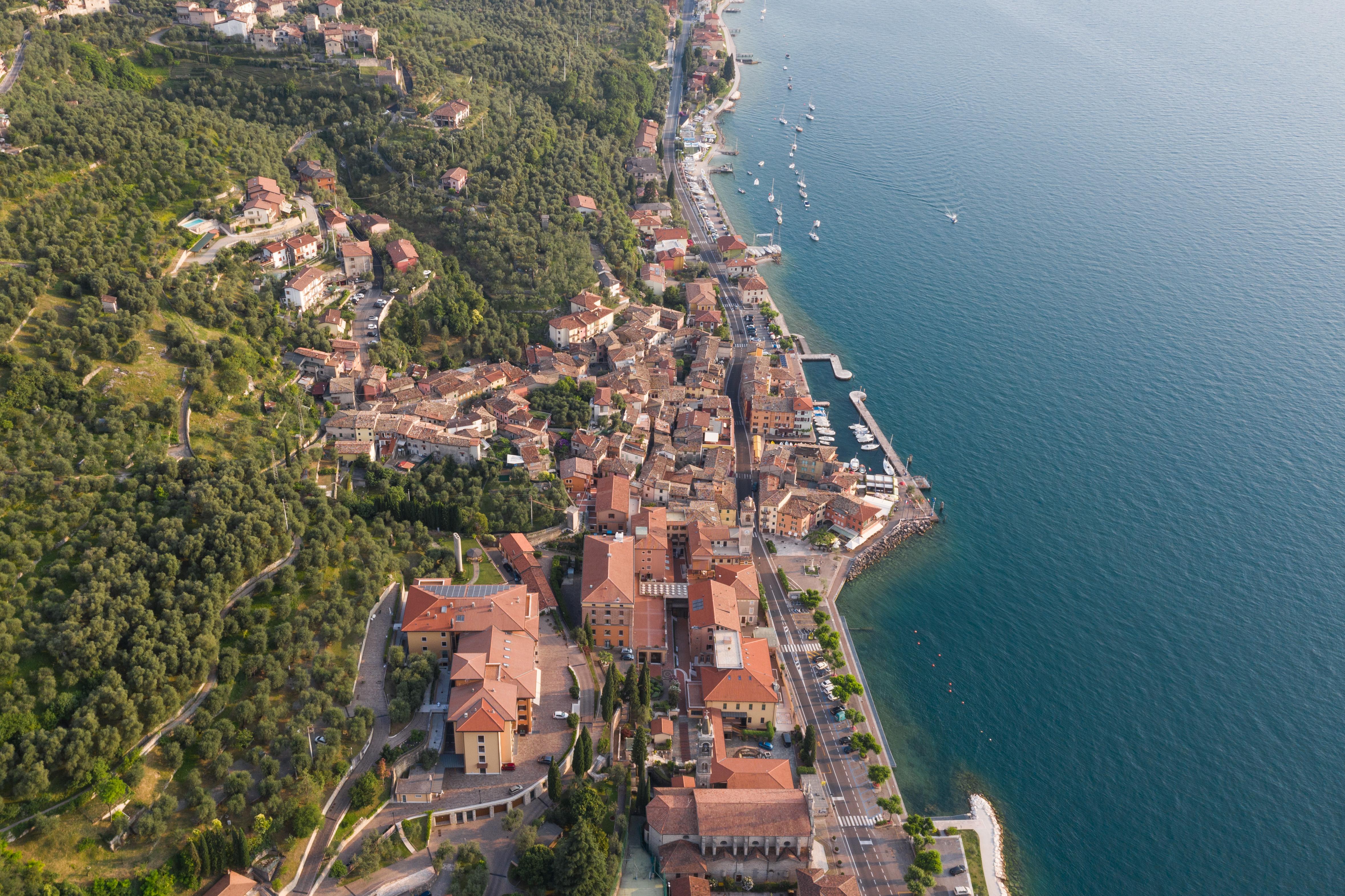 Garda Family House Hotel Castelletto Di Brenzone Exterior foto